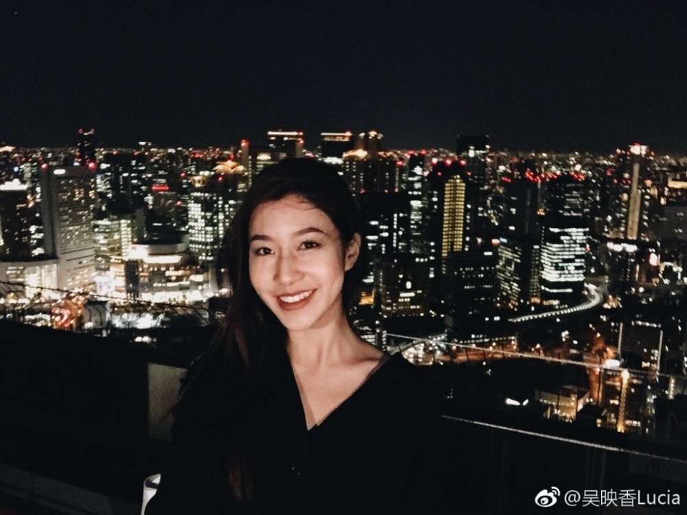 吴映香街拍照写真 吴映香高清写真_吴映香高清剧照