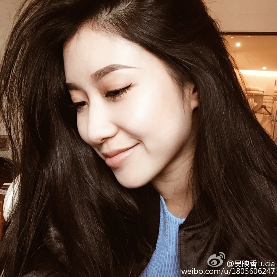 吴映香俏丽写真 吴映香高清写真_吴映香高清剧照