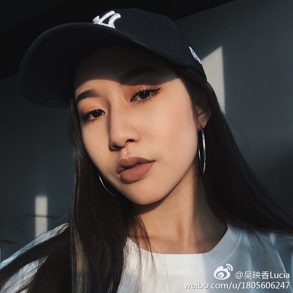 吴映香俏丽写真 吴映香高清写真_吴映香高清剧照