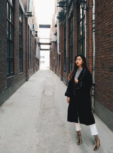 吴映香街拍照写真 吴映香高清写真_吴映香高清剧照