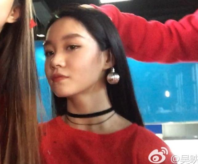 吴映香俏丽写真 吴映香高清写真_吴映香高清剧照