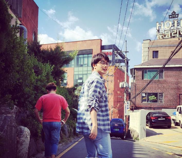 何索时尚街拍 何索高清写真_何索高清剧照