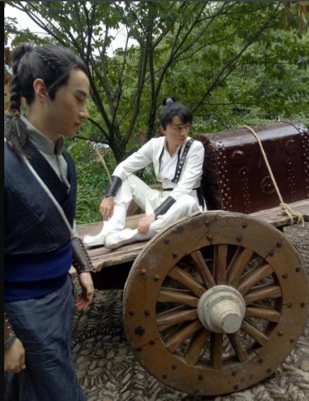 文卓片场照写真 文卓高清写真_文卓高清剧照
