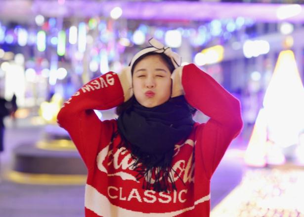 李嘉琪街拍写真 李嘉琪高清写真_李嘉琪高清剧照