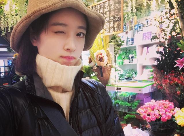 李嘉琪海边照 李嘉琪高清写真_李嘉琪高清剧照
