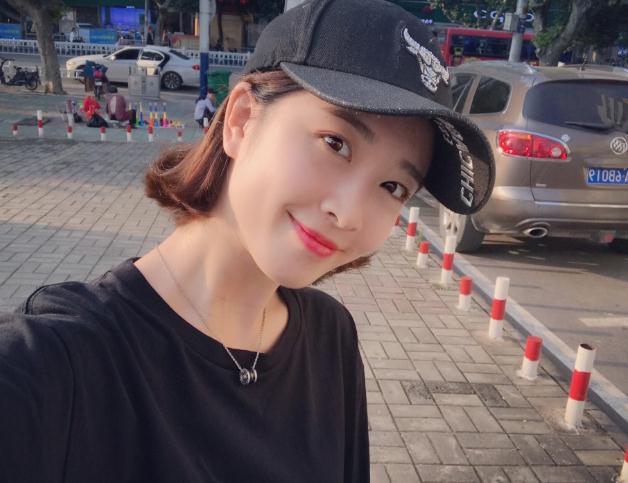 李嘉琪海边照 李嘉琪高清写真_李嘉琪高清剧照
