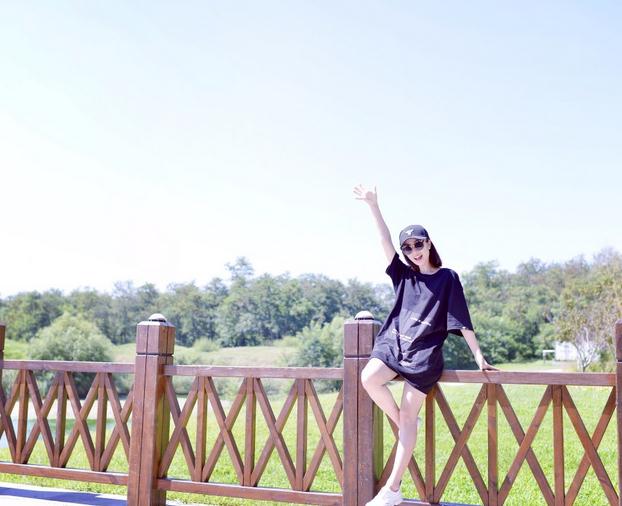 李嘉琪海边照 李嘉琪高清写真_李嘉琪高清剧照