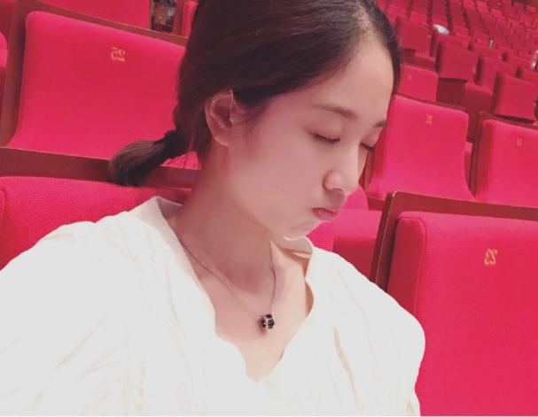 李嘉琪海边照 李嘉琪高清写真_李嘉琪高清剧照