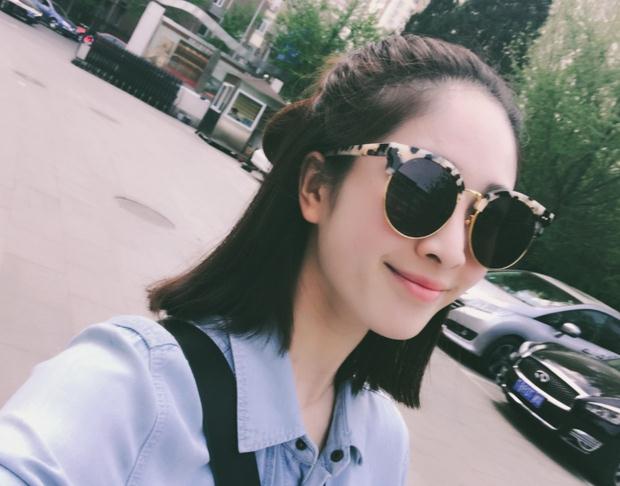 李嘉琪海边照 李嘉琪高清写真_李嘉琪高清剧照