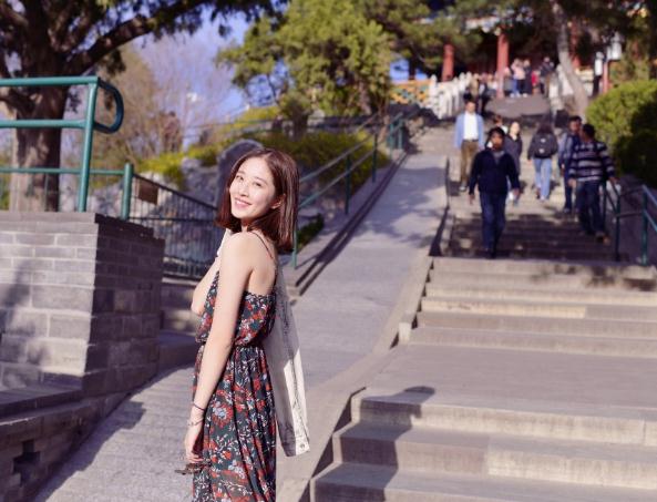 李嘉琪街拍写真 李嘉琪高清写真_李嘉琪高清剧照