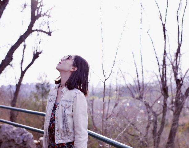 李嘉琪街拍写真 李嘉琪高清写真_李嘉琪高清剧照