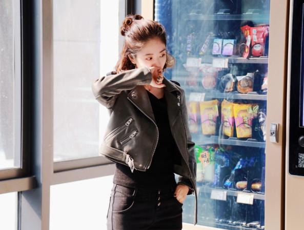 李嘉琪街拍写真 李嘉琪高清写真_李嘉琪高清剧照