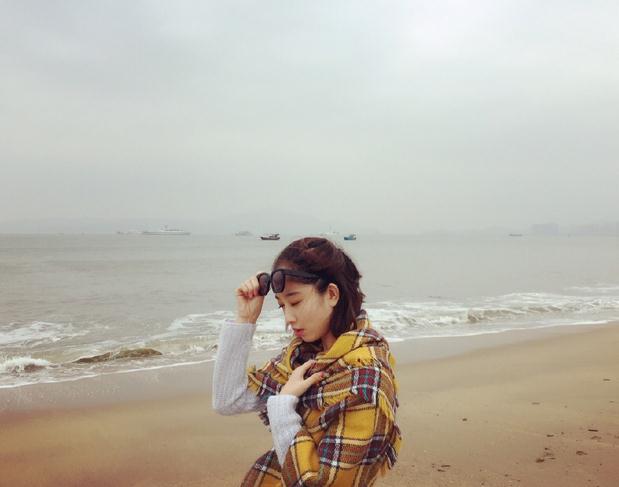 李嘉琪海边照 李嘉琪高清写真_李嘉琪高清剧照