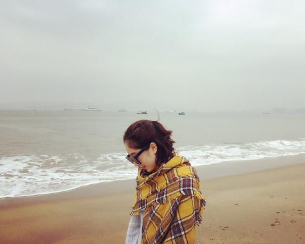 李嘉琪海边照 李嘉琪高清写真_李嘉琪高清剧照