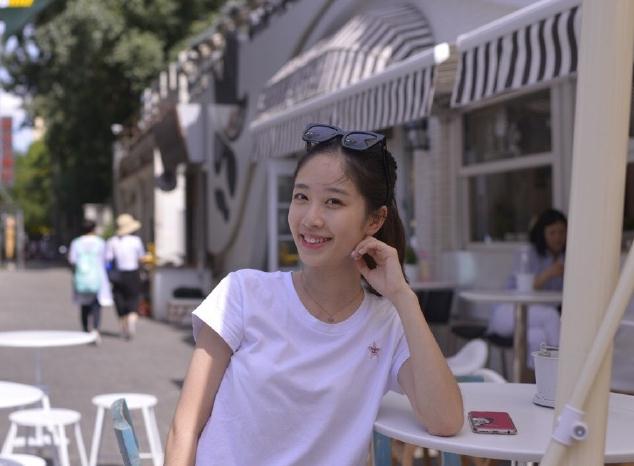 李嘉琪夏日写真 李嘉琪高清写真_李嘉琪高清剧照