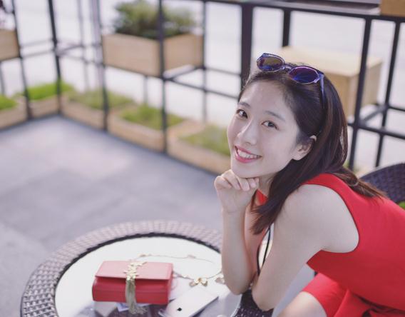 李嘉琪夏日写真 李嘉琪高清写真_李嘉琪高清剧照