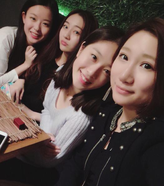 李嘉琪毕业照 李嘉琪高清写真_李嘉琪高清剧照