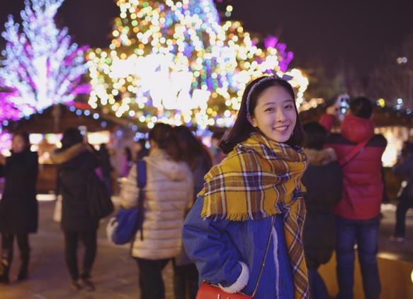 李嘉琪街拍写真 李嘉琪高清写真_李嘉琪高清剧照