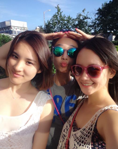 李嘉琪毕业照 李嘉琪高清写真_李嘉琪高清剧照