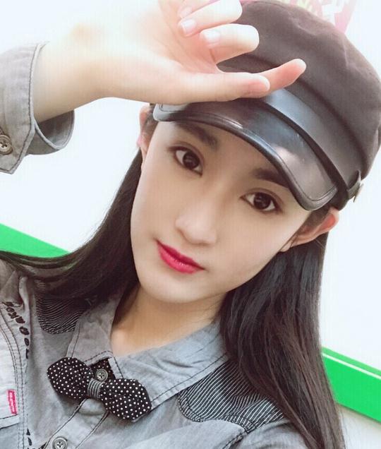 黄诗佳生活照 黄诗佳高清写真_黄诗佳高清剧照