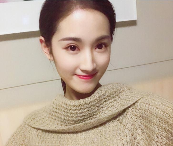 黄诗佳生活照 黄诗佳高清写真_黄诗佳高清剧照