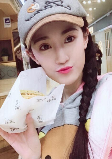 黄诗佳生活照 黄诗佳高清写真_黄诗佳高清剧照