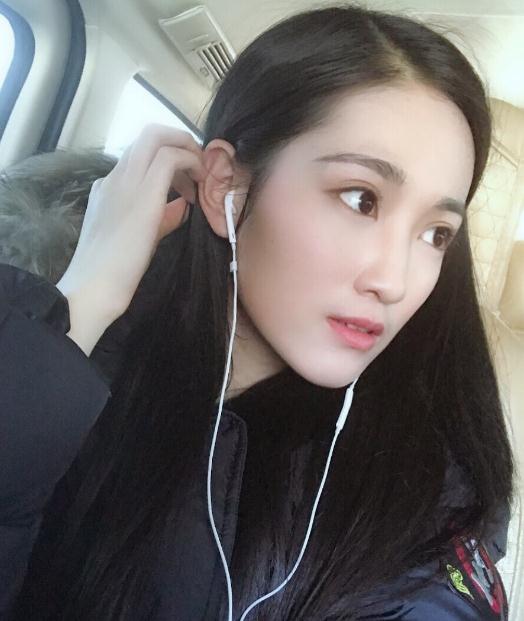 黄诗佳生活照 黄诗佳高清写真_黄诗佳高清剧照