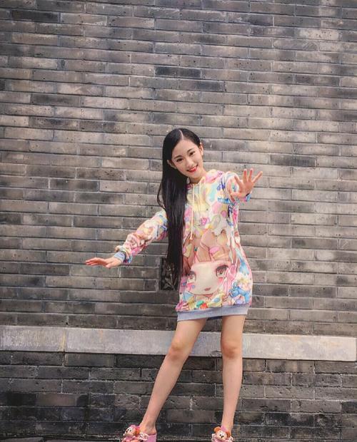 黄诗佳生活照 黄诗佳高清写真_黄诗佳高清剧照