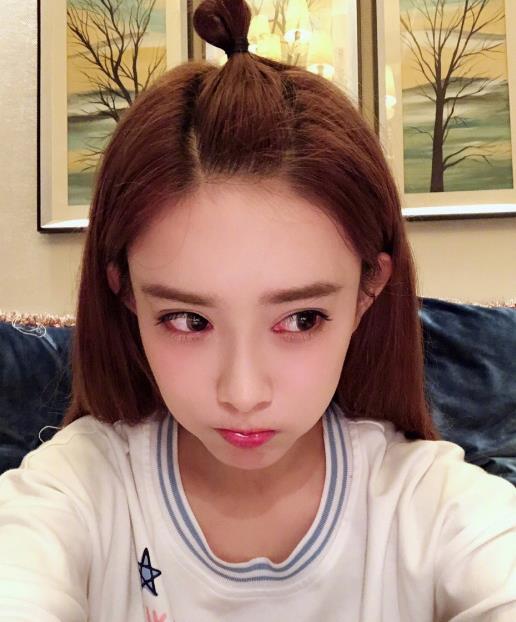 孟子义嘟嘴卖萌照 孟子义高清写真_孟子义高清剧照