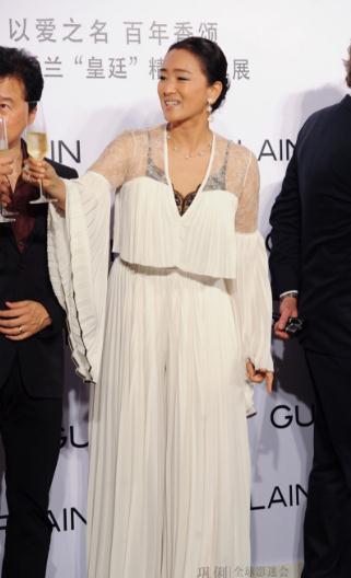 巩俐晚礼服照写真 巩俐高清写真_巩俐高清剧照