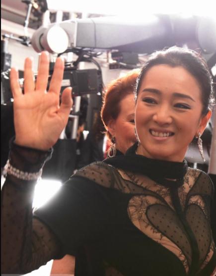 巩俐参加活动写真 巩俐高清写真_巩俐高清剧照