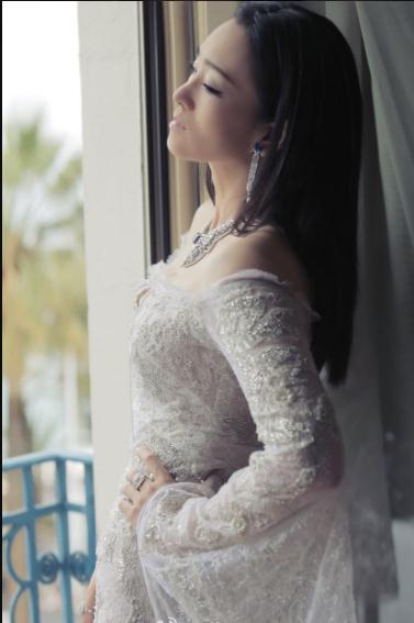 巩俐晚礼服照写真 巩俐高清写真_巩俐高清剧照