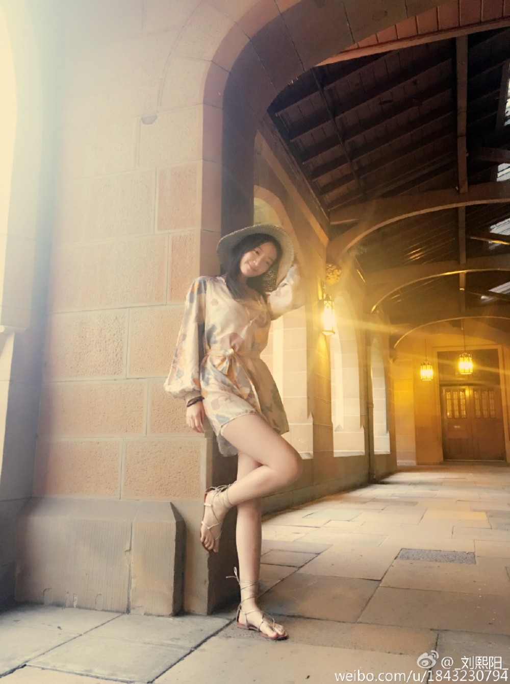 刘熙阳街拍写真 刘熙阳高清写真_刘熙阳高清剧照