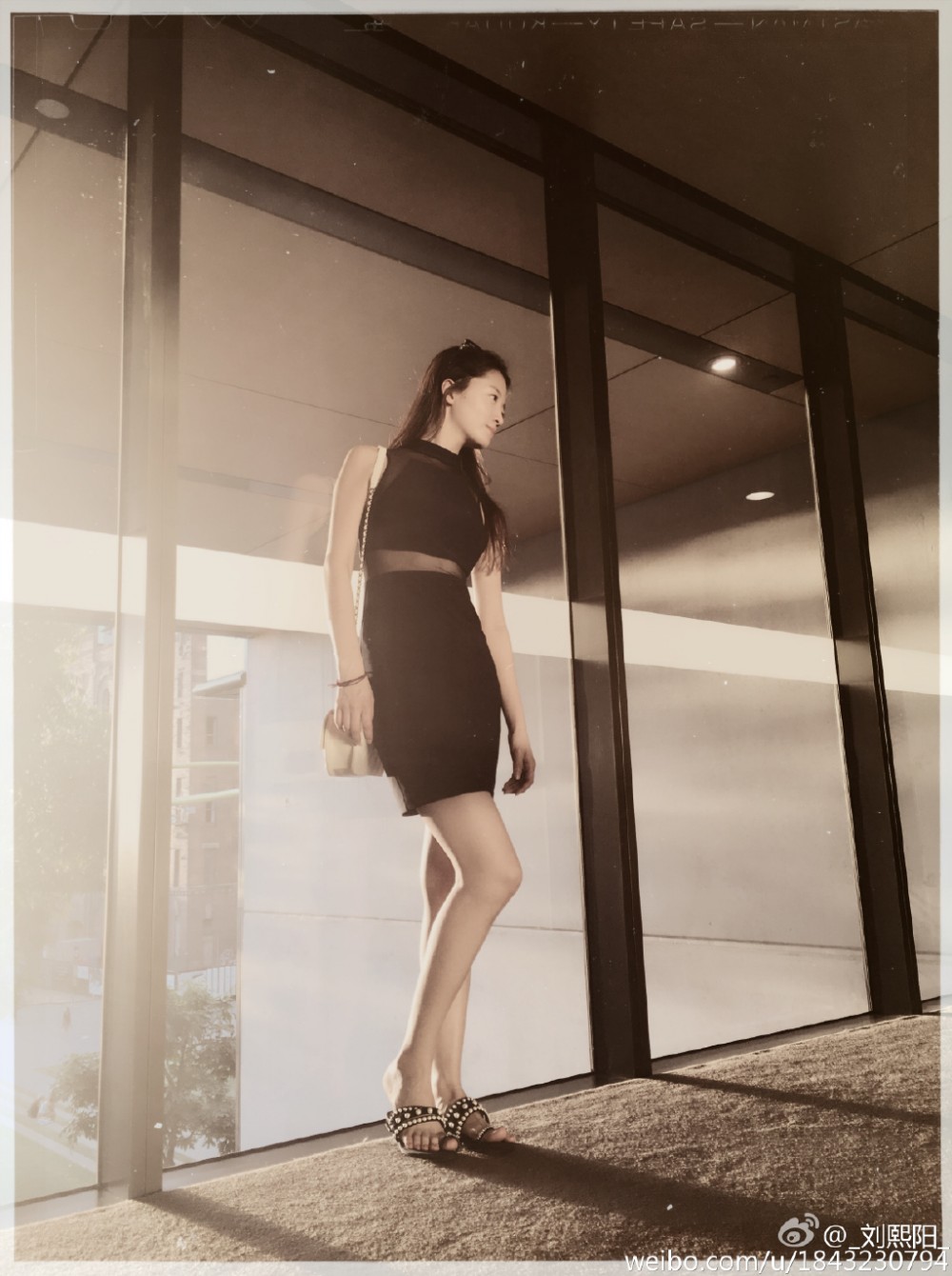 刘熙阳街拍写真 刘熙阳高清写真_刘熙阳高清剧照