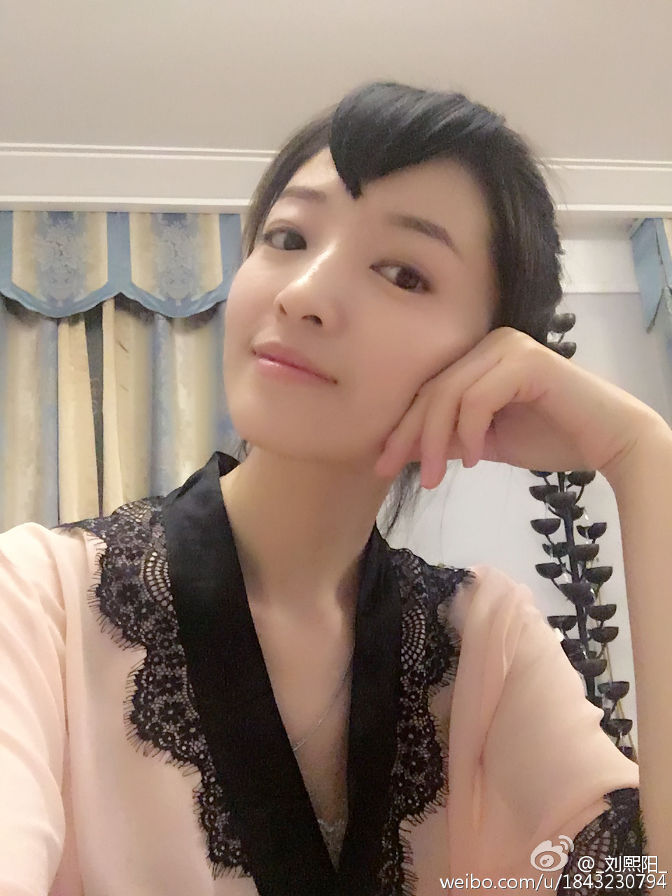 刘熙阳片场照写真 刘熙阳高清写真_刘熙阳高清剧照