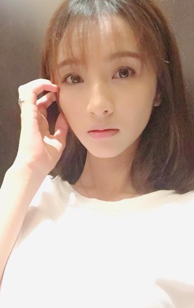 焦娜生活照 焦娜高清写真_焦娜高清剧照