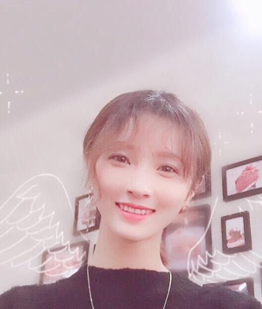 焦娜生活照 焦娜高清写真_焦娜高清剧照