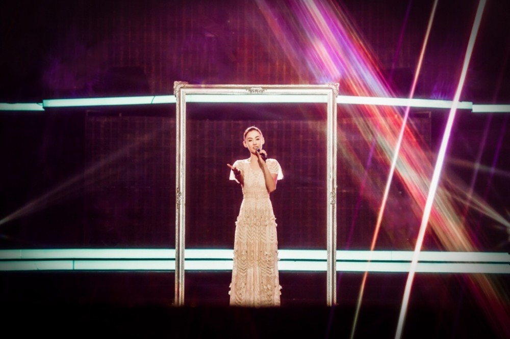 张柏芝芝俏丽写真 张柏芝高清写真_张柏芝高清剧照