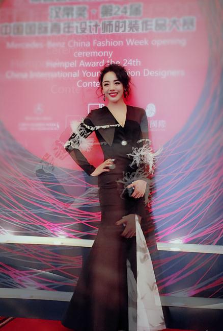 杨紫嫣活动照 杨紫嫣高清写真_杨紫嫣高清剧照