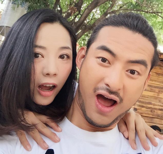 杨紫嫣与人合照 杨紫嫣高清写真_杨紫嫣高清剧照