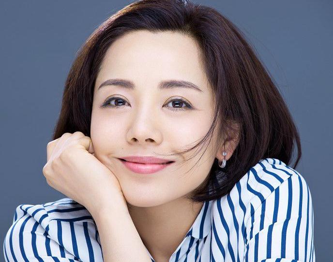 杨紫嫣写真 杨紫嫣高清写真_杨紫嫣高清剧照