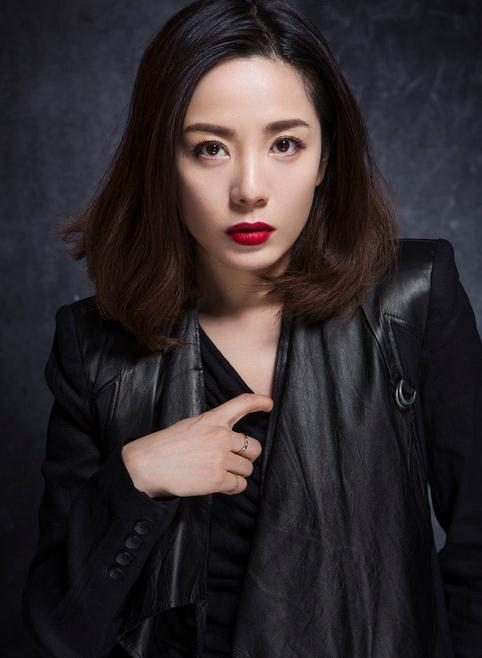 杨紫嫣写真 杨紫嫣高清写真_杨紫嫣高清剧照