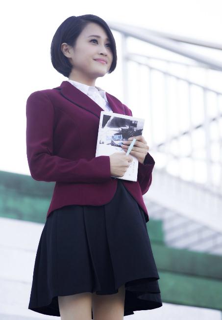 顾莉雅制服写真 顾莉雅高清写真_顾莉雅高清剧照