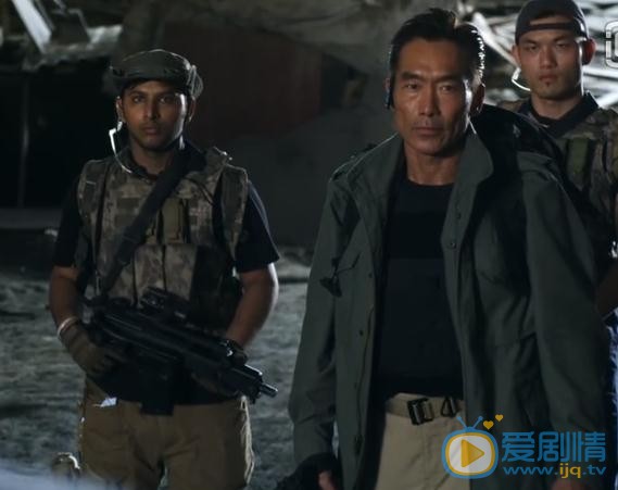 利刃出击魔影个鬼影是什么关系？鬼影死了吗？