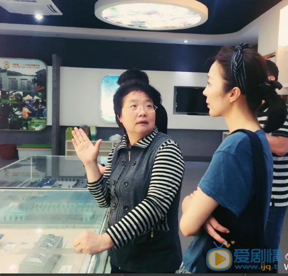 刘希媛好友合照写真 刘希媛高清写真_刘希媛高清剧照