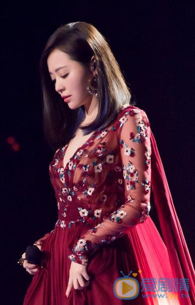 张靓颖舞台照 张靓颖高清写真_张靓颖高清剧照