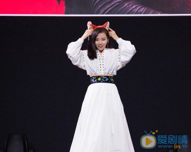 张靓颖舞台照 张靓颖高清写真_张靓颖高清剧照
