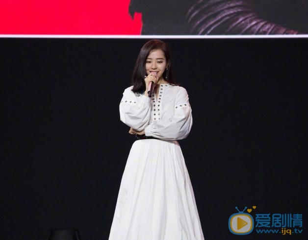 张靓颖舞台照 张靓颖高清写真_张靓颖高清剧照