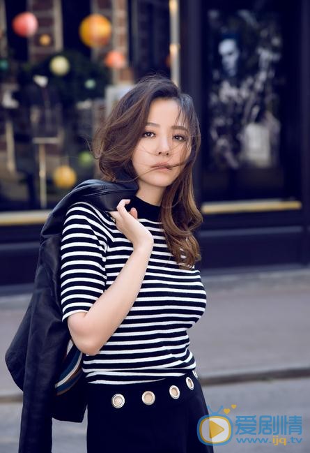 张靓颖街拍写真 张靓颖高清写真_张靓颖高清剧照