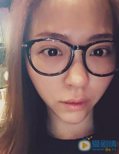 张靓颖生活照 张靓颖高清写真_张靓颖高清剧照